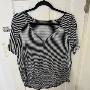 Target Women’s Size Large Black & White stripped tee!